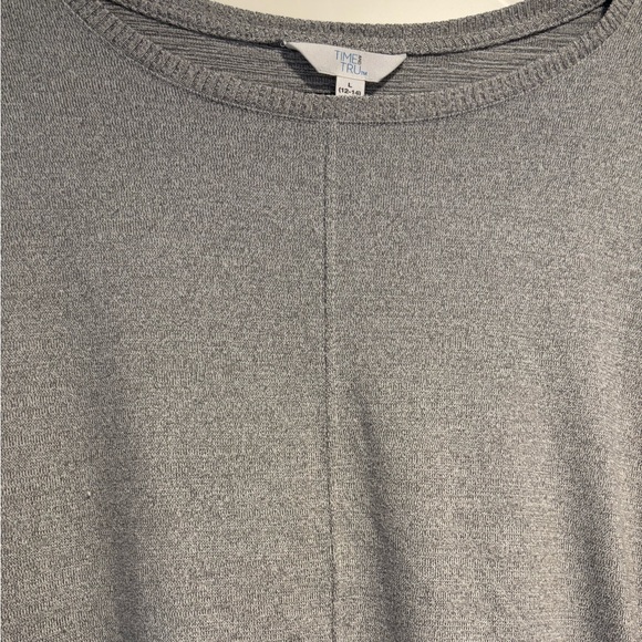 Cozy Heathered Gray Top - Picture 4 of 4